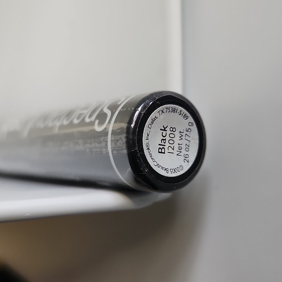BeautiControl Spectaculash Black Mascara - Picture 3 of 4